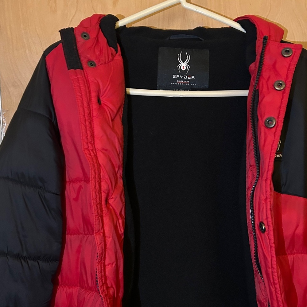 Spyder Red and Black Puffer Jacket Large (14/16) - Picture 3 of 6